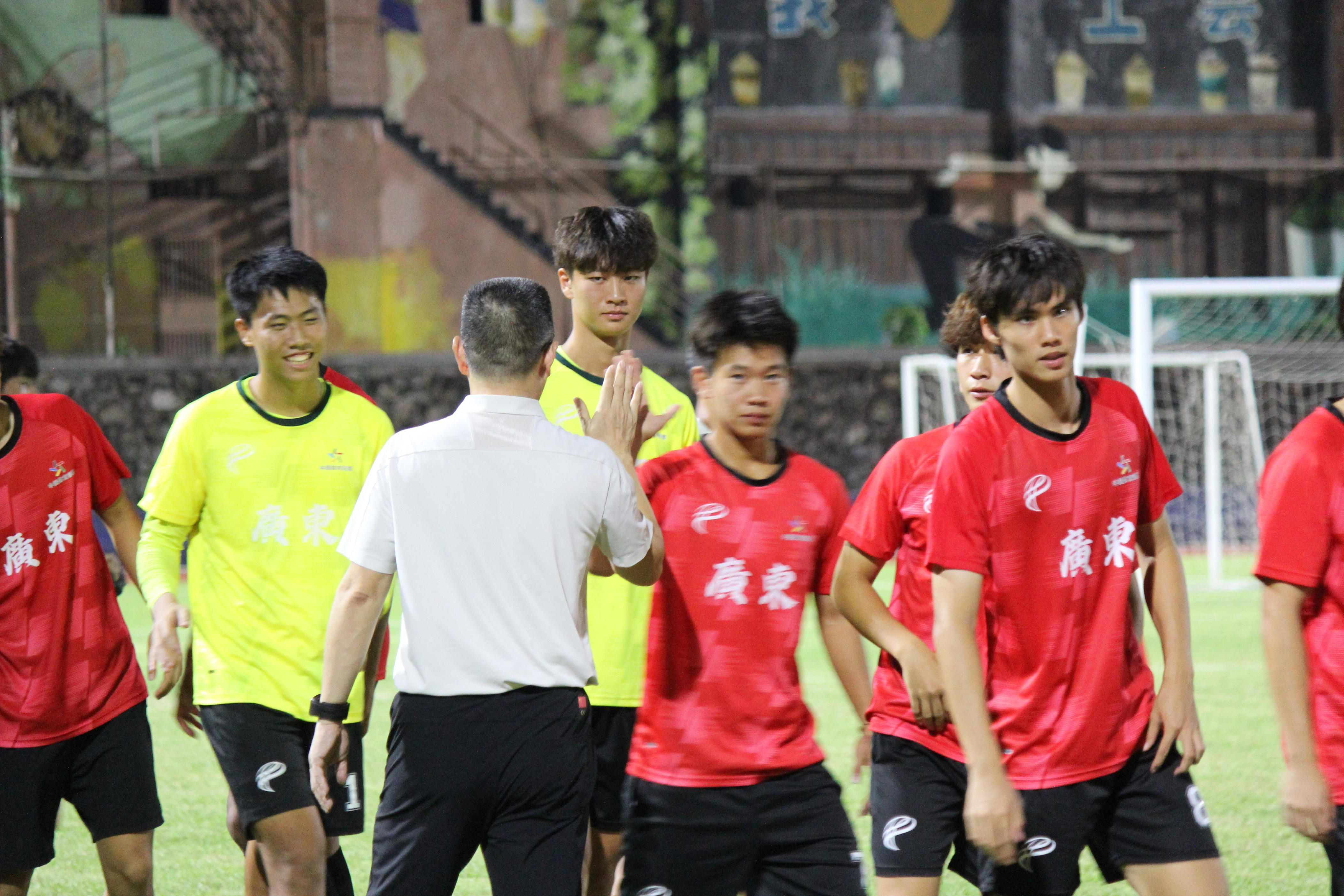 与顽强的拼, AA, 广电旅游体 与顽强的拼, AA, 广电旅游体