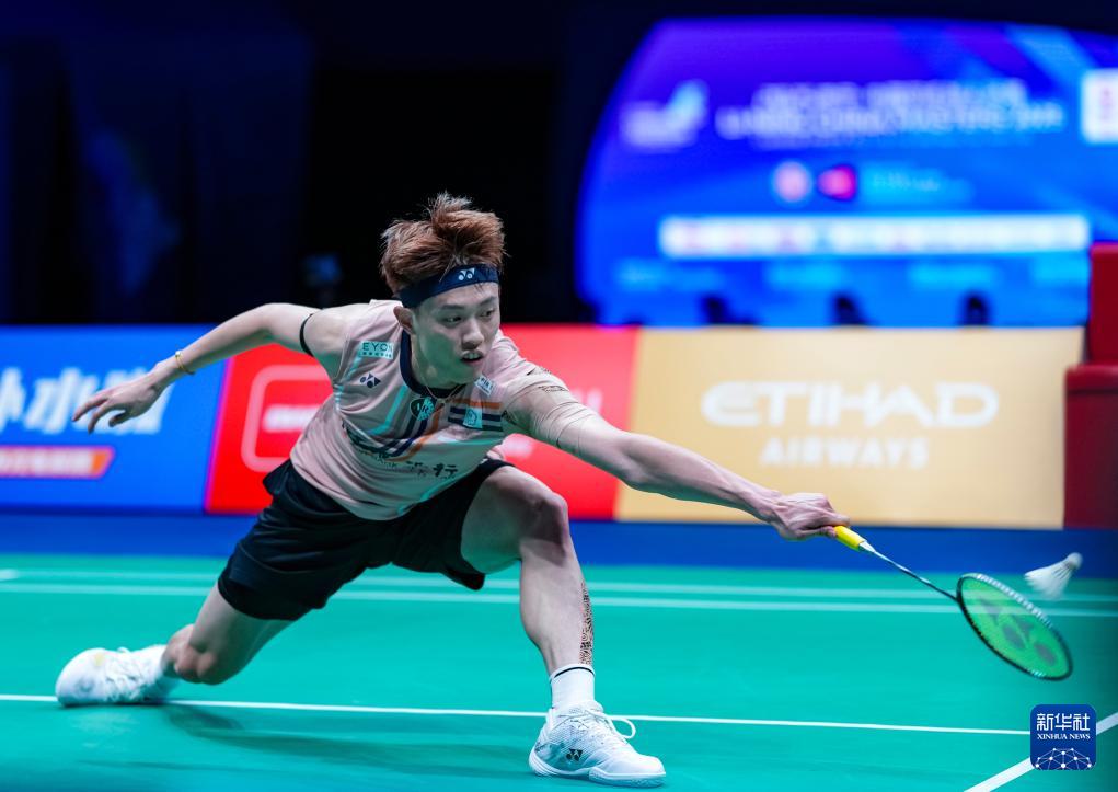 单打半决赛, 手安东森 单打半决赛, 手安东森