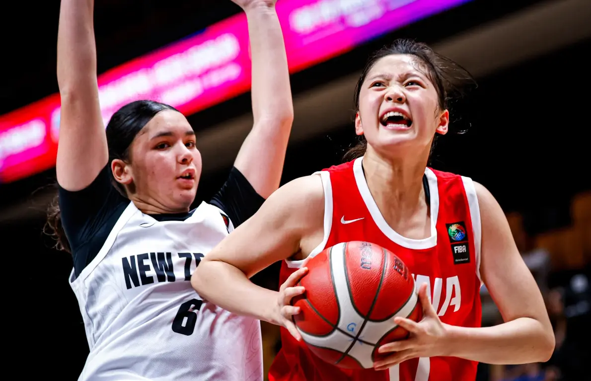 中国男篮首, src, 而占据身高 中国男篮首, src, 而占据身高